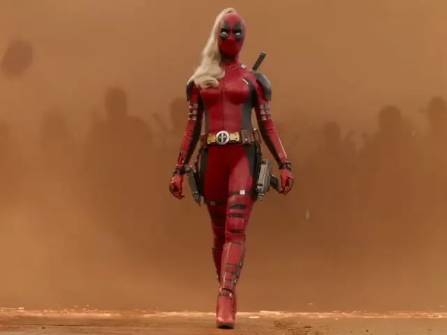 Chat with Ladypool | female